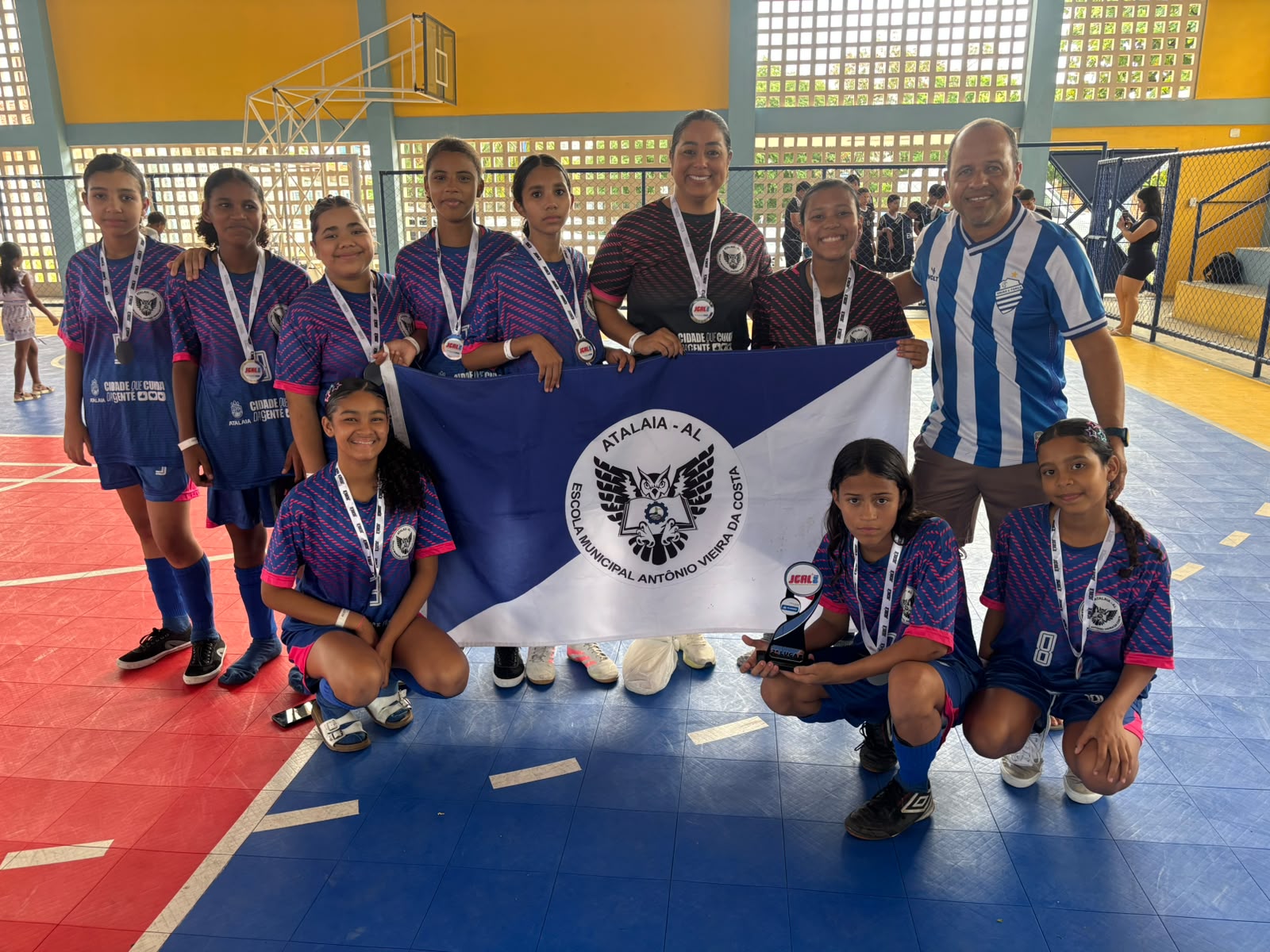 Atalaia conquista vice-campeonato inédito no futsal infantil feminino dos Jogos Estudantis de Alagoas